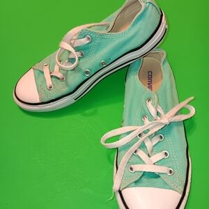 Converse All Star Sneakers/Shoes (355737F)PreownedMint Green Low Tops Youth Sz 2
